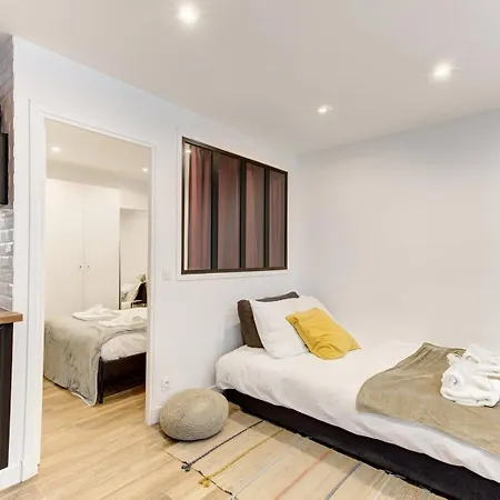 318 Pivert - Superb In Paris